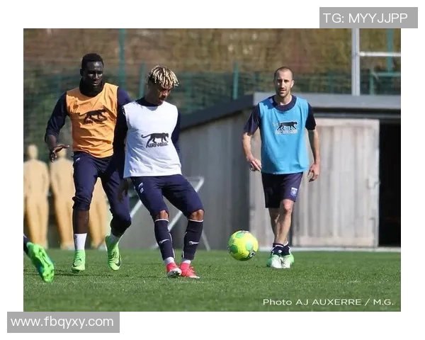 周五尼姆迎战奥尔良期待精彩对决双方争夺重要积分 周五尼姆迎战奥尔良期待精彩对决双方争夺重要积分